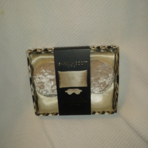 deep red cushion covers